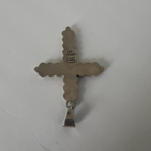 Retro Beaded Sterling Silver Cross Pendant from House of Bangles made in Mexico - Picture 5 of 5